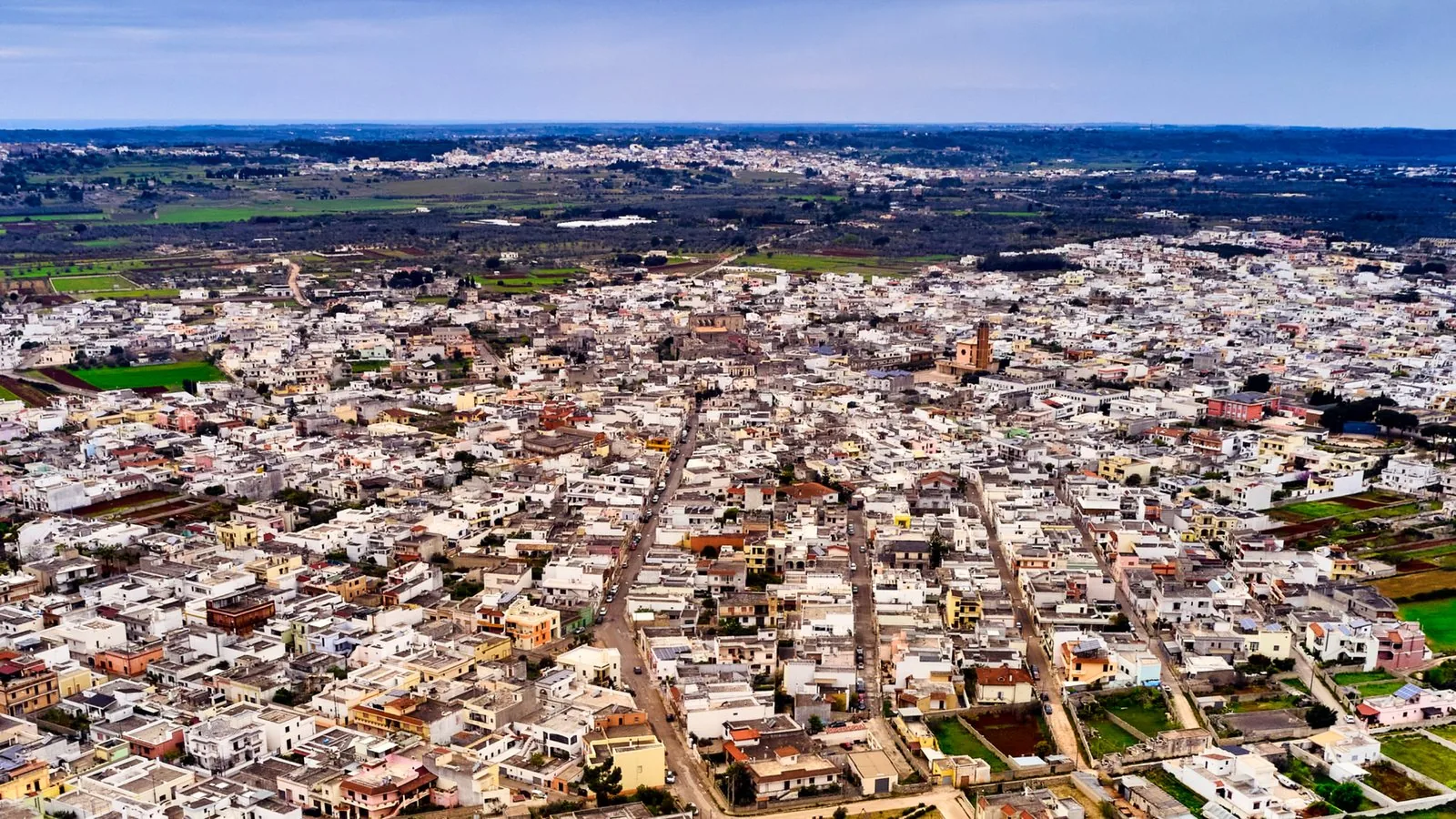 Le case bianche del basso Salento viste dall’alto